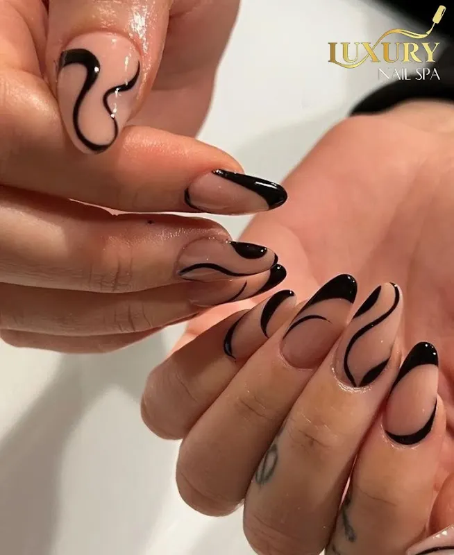 Luxury Nails Spa — Nail salon in Kennesaw
